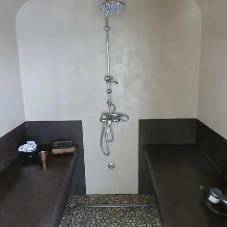 Coloniale Bed & Breakfast